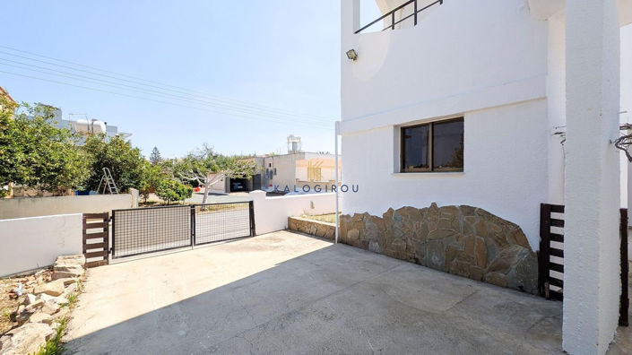Image No.24-3 Bed House for sale