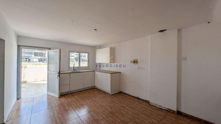 Image No.13-3 Bed House for sale