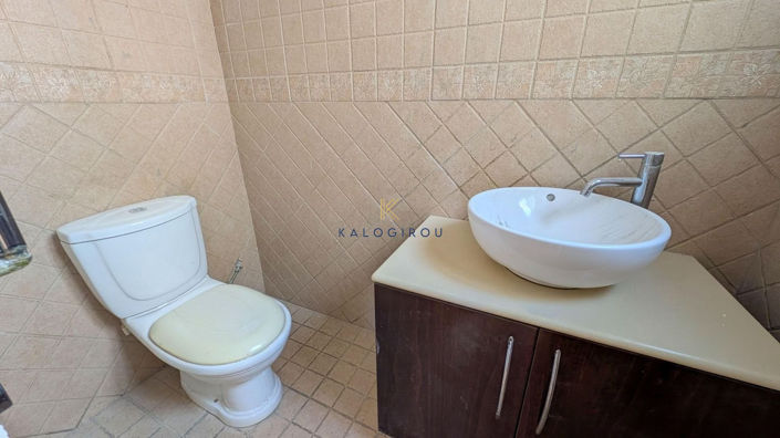 Image No.23-3 Bed House for sale