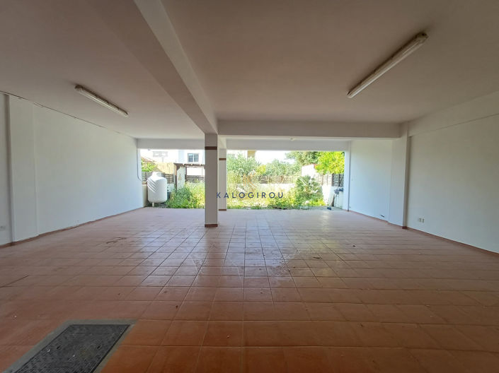 Image No.18-4 Bed House for sale