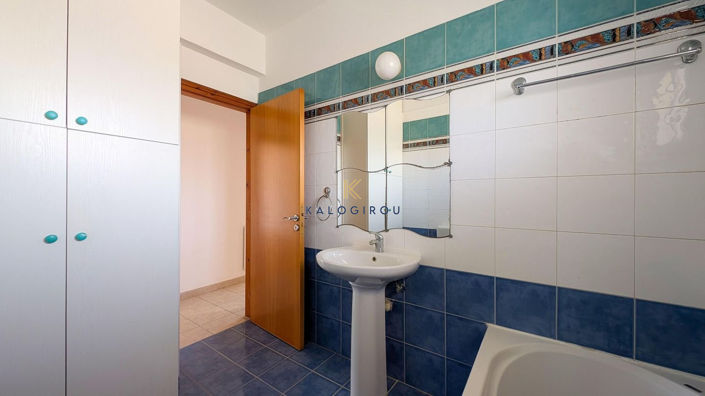 Image No.16-3 Bed Apartment for sale