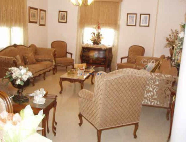 Image No.2-4 Bed House for sale
