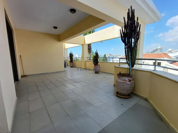 Image No.22-4 Bed Apartment for sale