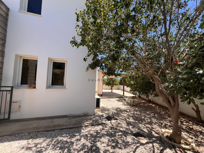 Image No.25-3 Bed House for sale