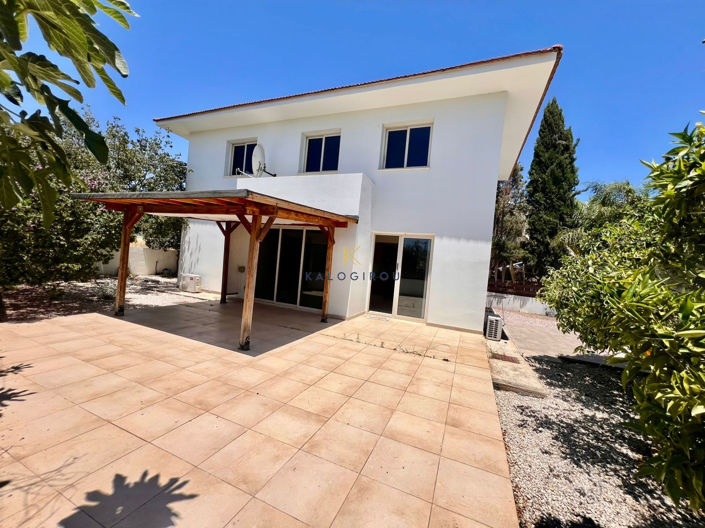 Image No.27-3 Bed House for sale