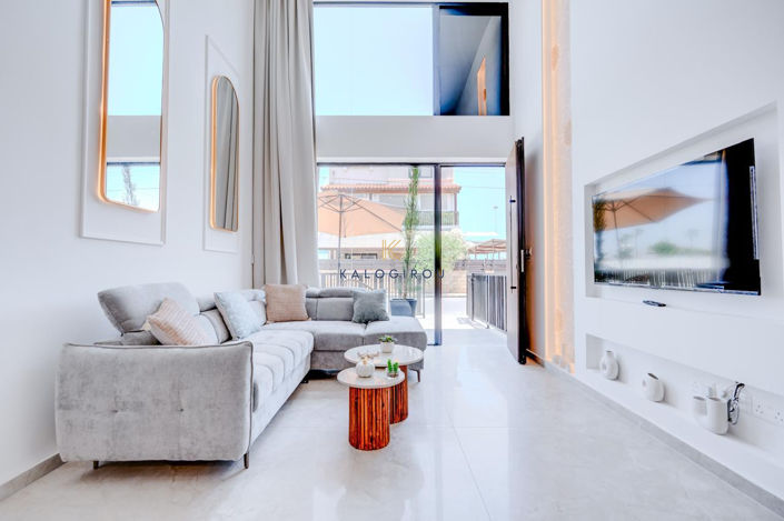 Image No.23-2 Bed Apartment for sale
