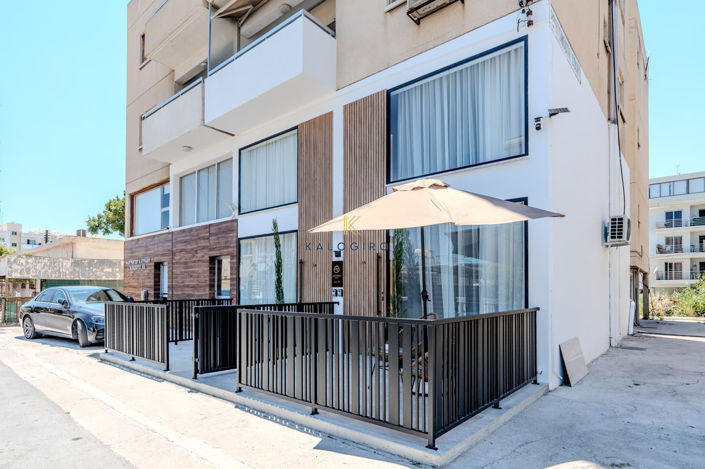 Image No.24-2 Bed Apartment for sale