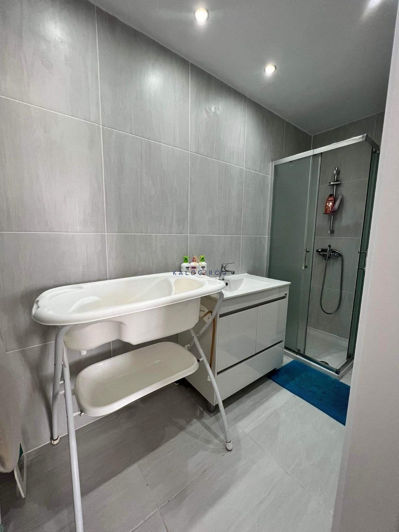 Image No.10-3 Bed Apartment for sale