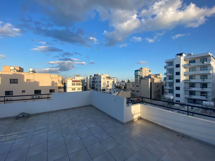 Image No.14-3 Bed Apartment for sale