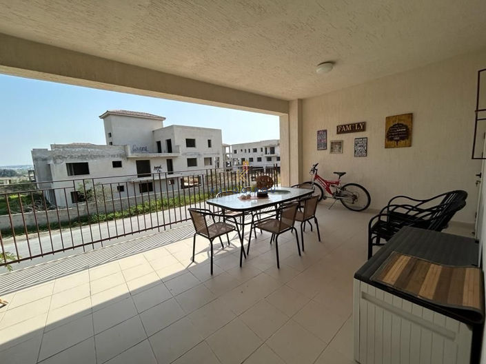 Image No.14-3 Bed Apartment for sale