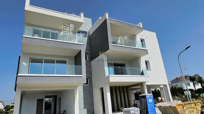 Image No.22-2 Bed Apartment for sale
