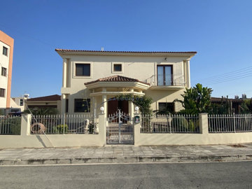 1 - Larnaca, Maison