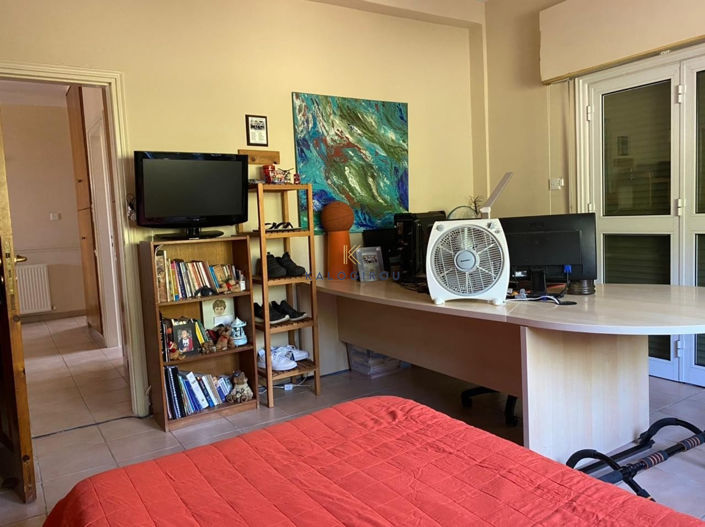Image No.21-4 Bed House for sale