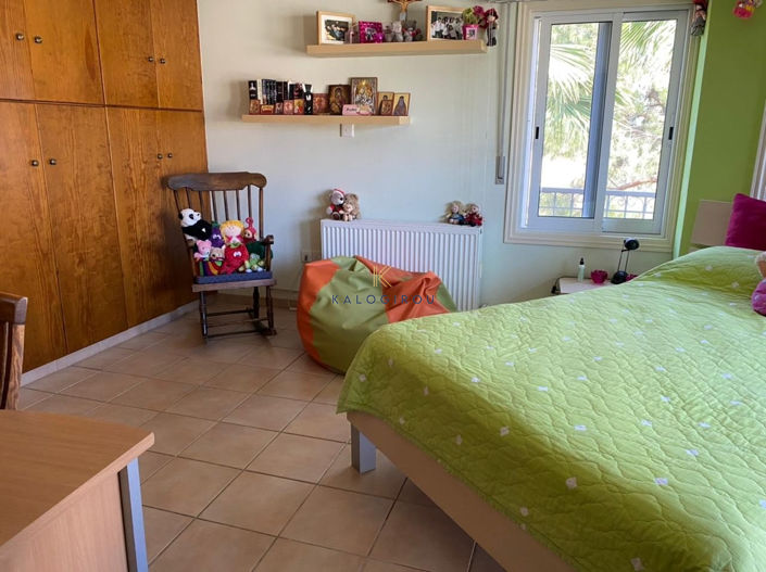 Image No.23-4 Bed House for sale