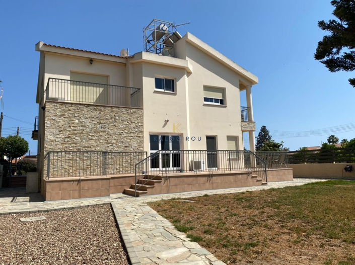 Image No.27-4 Bed House for sale