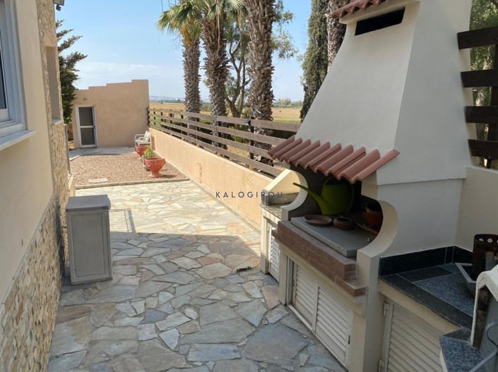 Image No.5-4 Bed House for sale