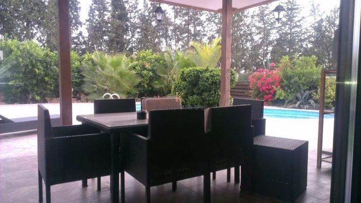 Image No.19-4 Bed House for sale