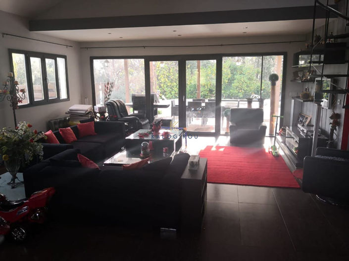 Image No.8-4 Bed House for sale