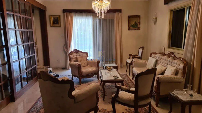 Image No.3-4 Bed House for sale
