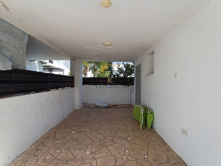 Image No.19-3 Bed House for sale