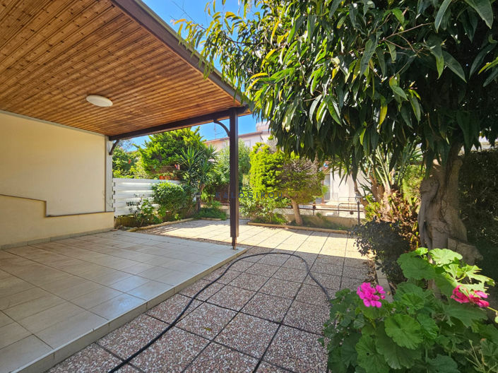 Image No.2-2 Bed House for sale