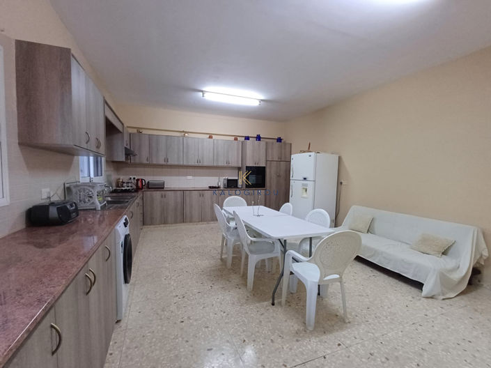 Image No.4-4 Bed Bungalow for sale