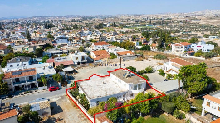 Image No.6-4 Bed House for sale