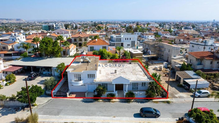 Image No.8-4 Bed House for sale
