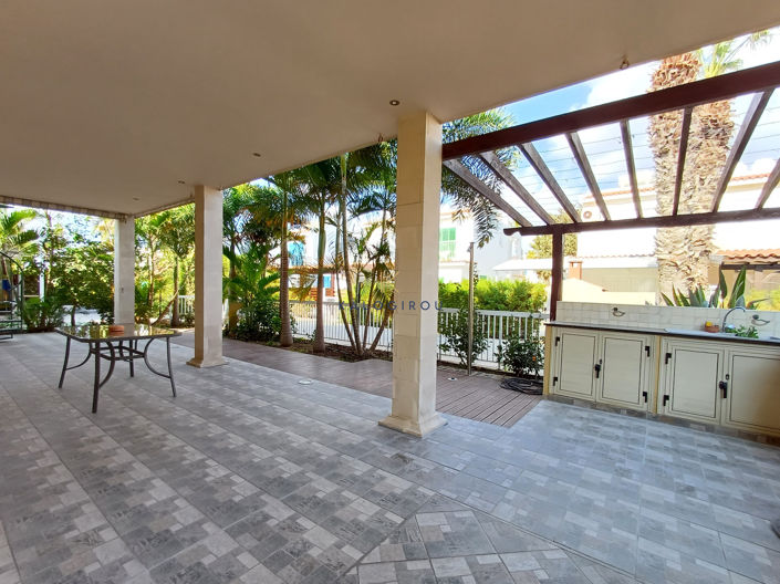 Image No.25-3 Bed House for sale