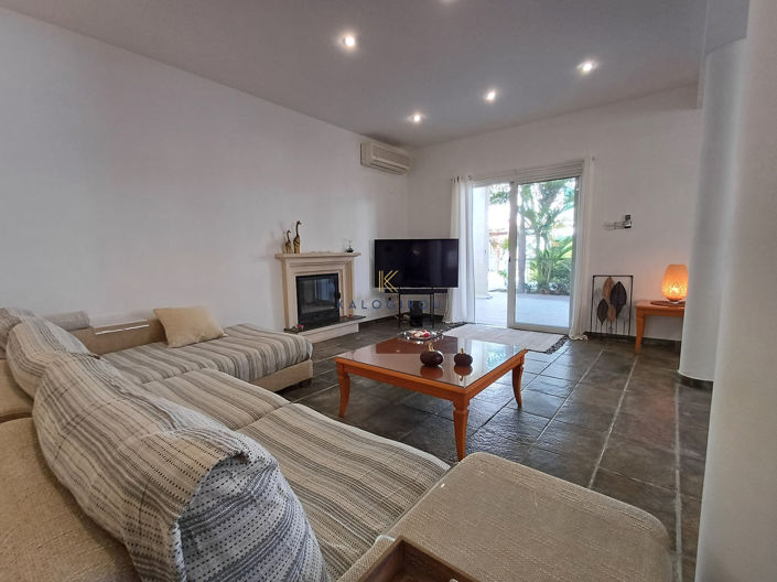 Image No.7-3 Bed House for sale