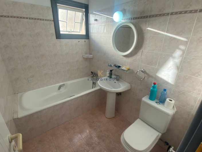 Image No.14-3 Bed Apartment for sale