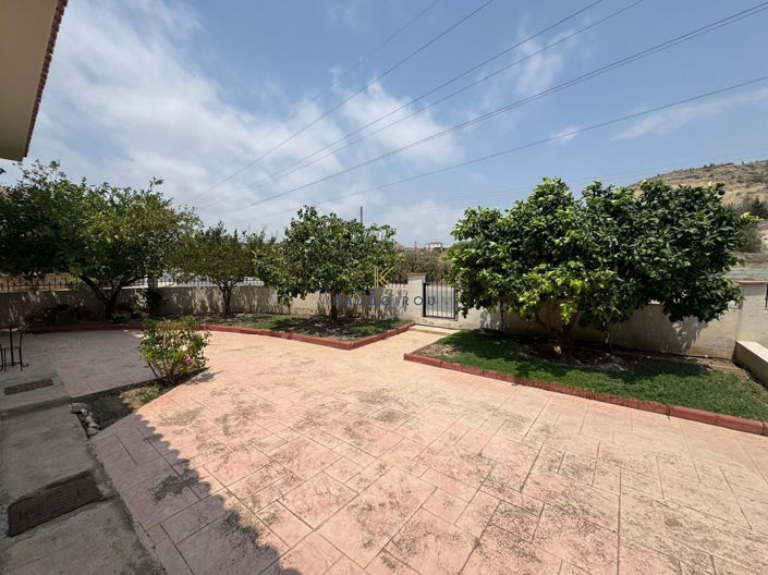 Image No.16-3 Bed House for sale