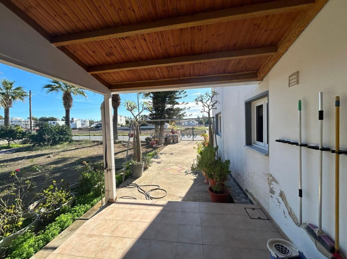 Image No.26-4 Bed House for sale
