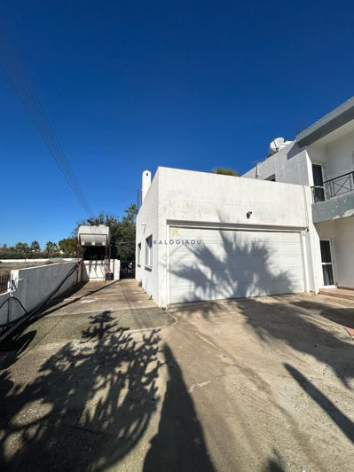 Image No.4-4 Bed House for sale