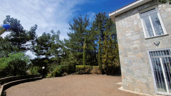 Image No.6-3 Bed House for sale