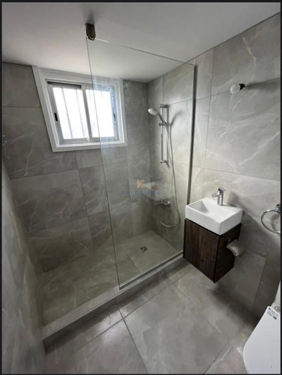 Image No.9-3 Bed Apartment for sale