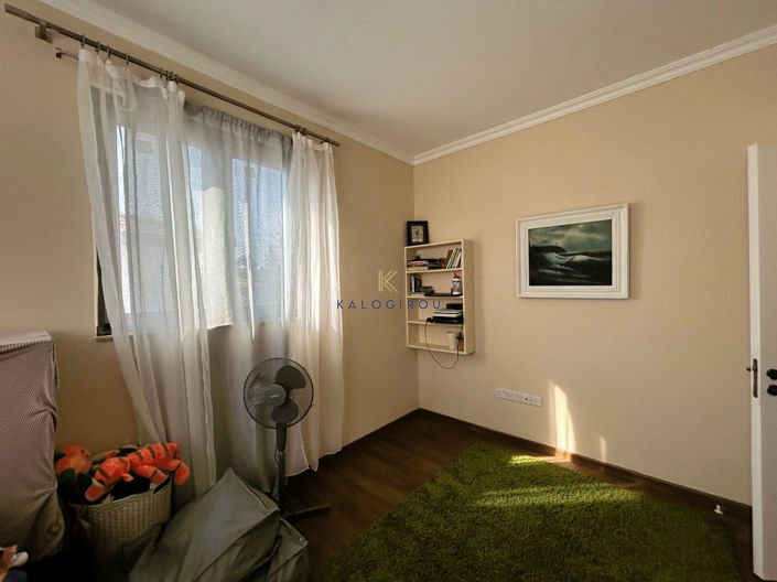 Image No.13-4 Bed House for sale