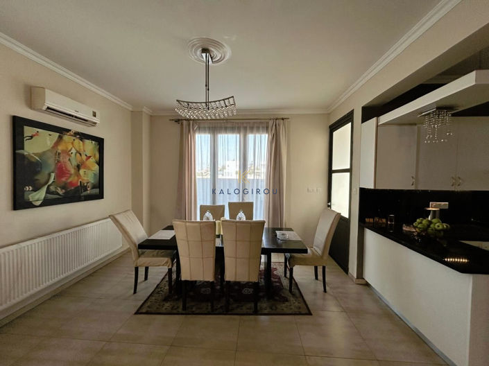 Image No.9-4 Bed House for sale