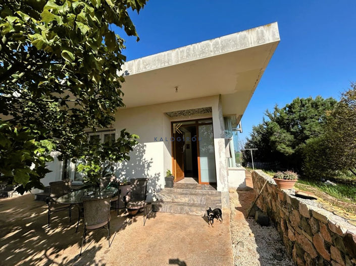Image No.2-5 Bed House for sale