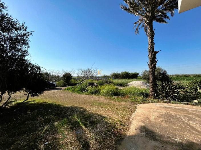 Image No.21-5 Bed House for sale