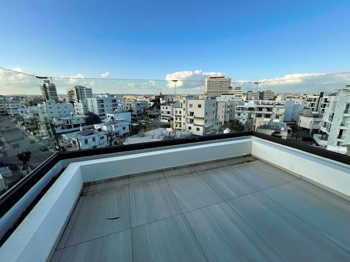 Image No.12-2 Bed Apartment for sale