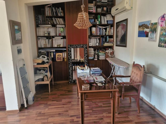 Image No.12-4 Bed House for sale