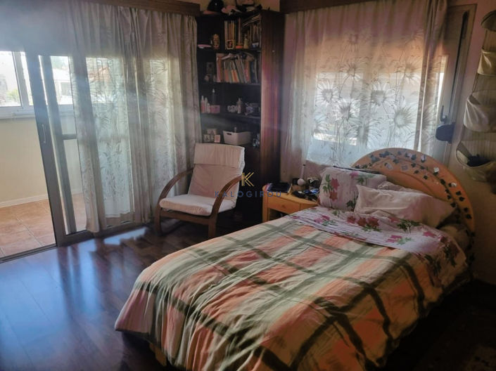 Image No.19-4 Bed House for sale