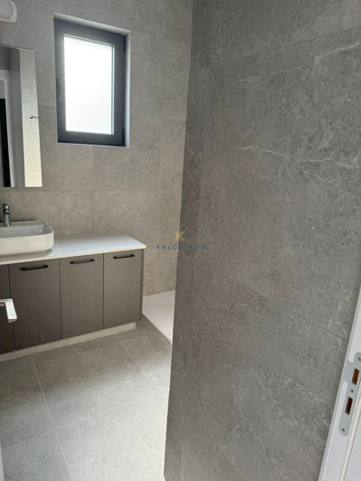 Image No.3-Appartement de 2 chambres à vendre à Larnaca