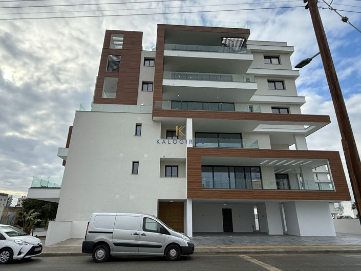 Image No.18-2 Bed Apartment for sale