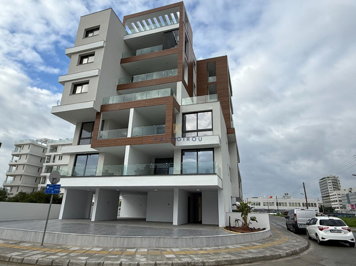 Image No.19-2 Bed Apartment for sale