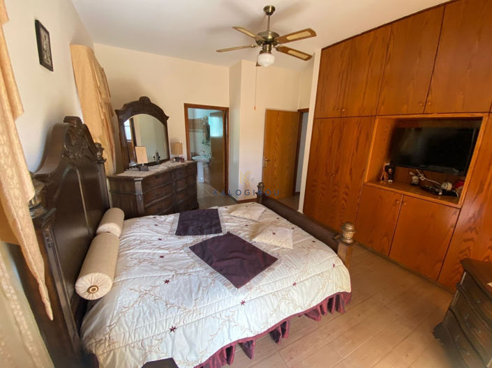 Image No.16-5 Bed House for sale