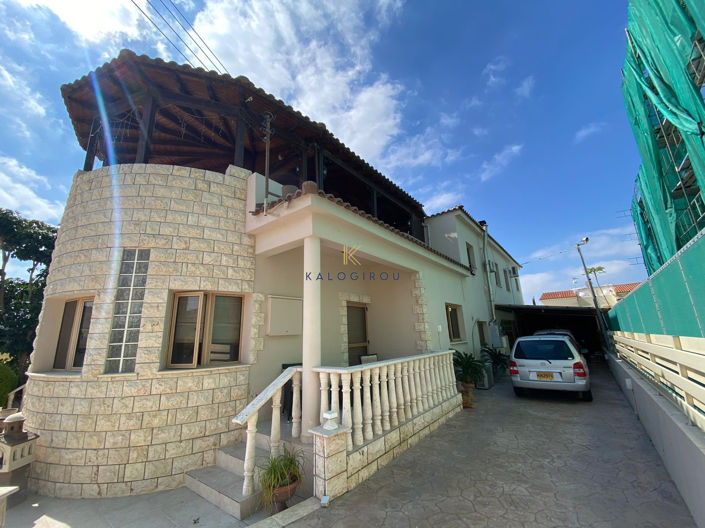 Image No.26-5 Bed House for sale