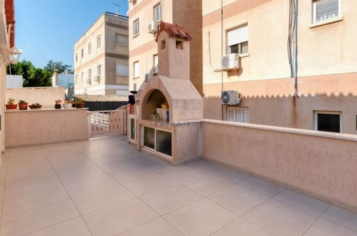 Image No.30-7 Bed House for sale