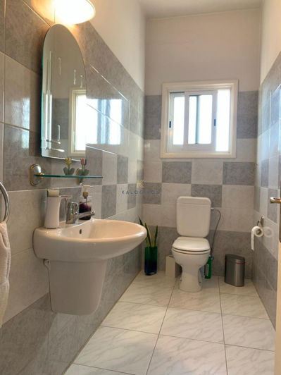 Image No.15-3 Bed House for sale